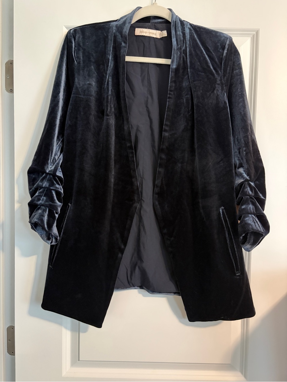 Bishop + Young Open Front Velvet Blazer Ruched 3/4 Sleeve in size Small